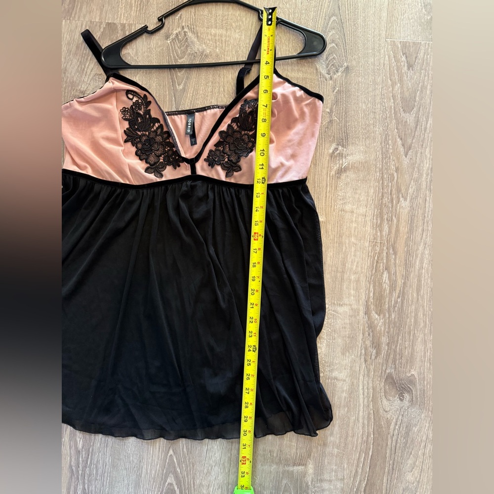 Torrid Pink & Black Floral Applique Mesh Babydoll - Picture 7 of 8